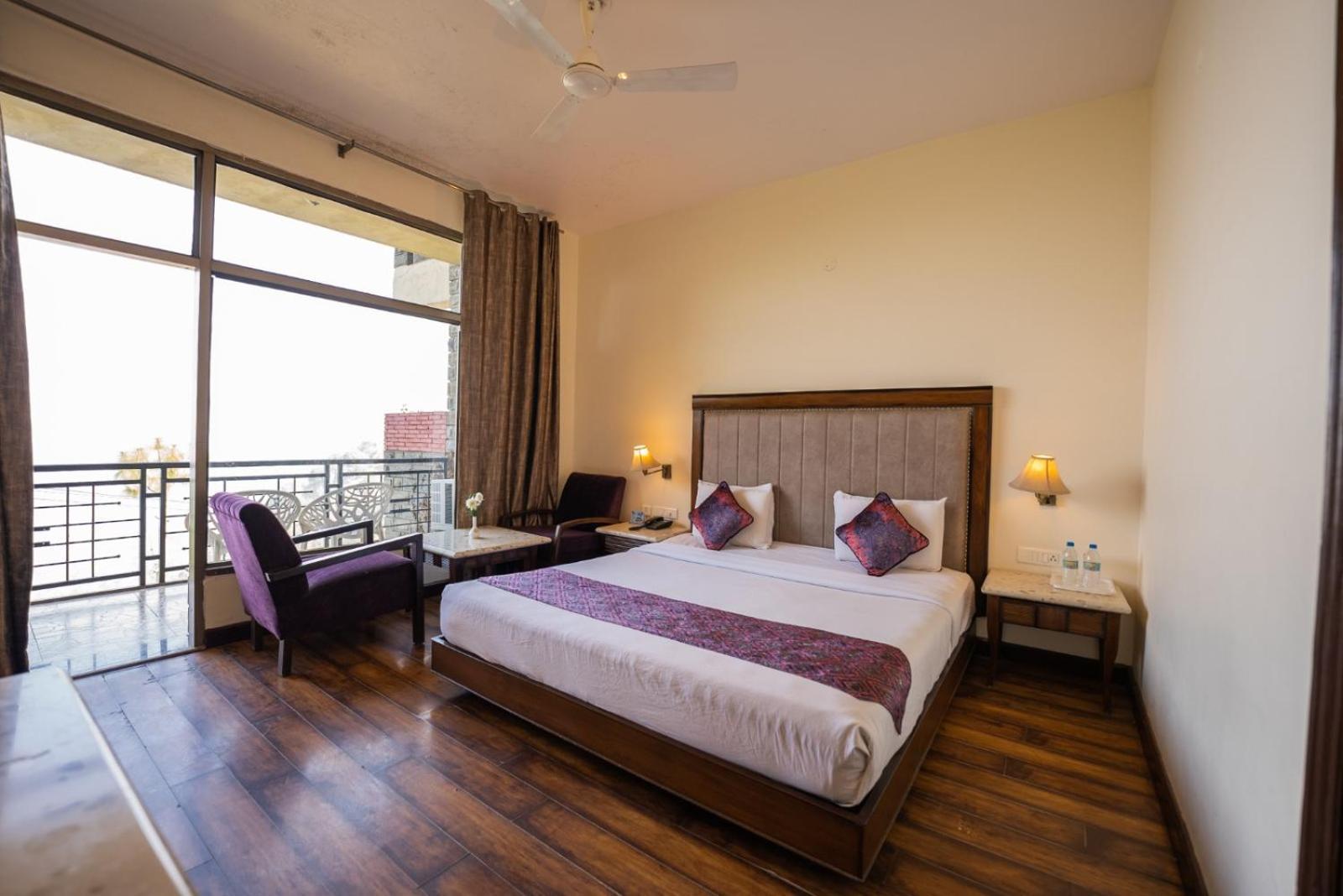 Kasauli Castle Resort Exteriör bild
