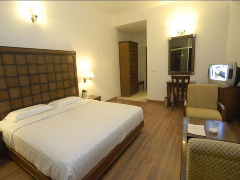 Kasauli Castle Resort Exteriör bild